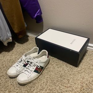 Gucci golden bee sneakers. Only worn a few times.